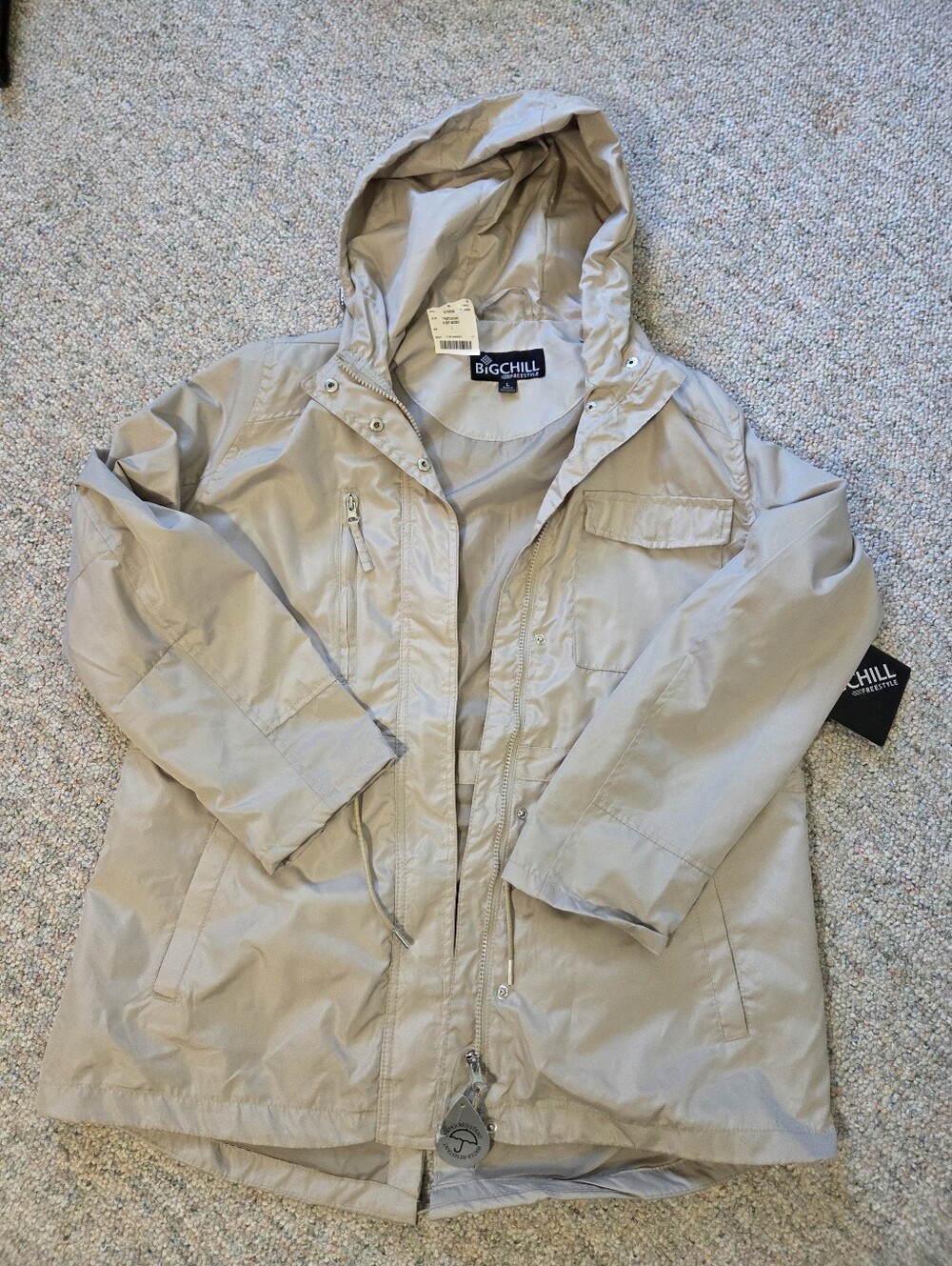 Water Resistant Wind Breaker NWT